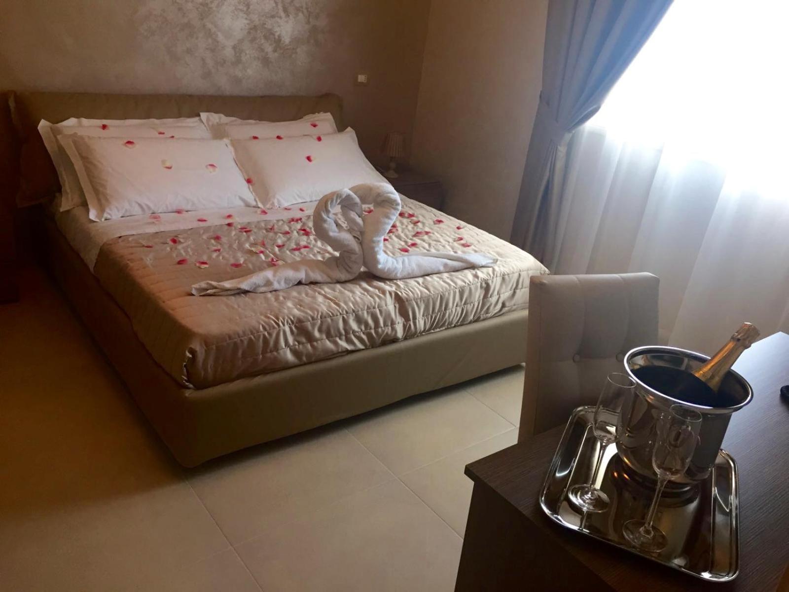 Hotel Riviera Palace بورتو إمبيدوكْلي الغرفة الصورة