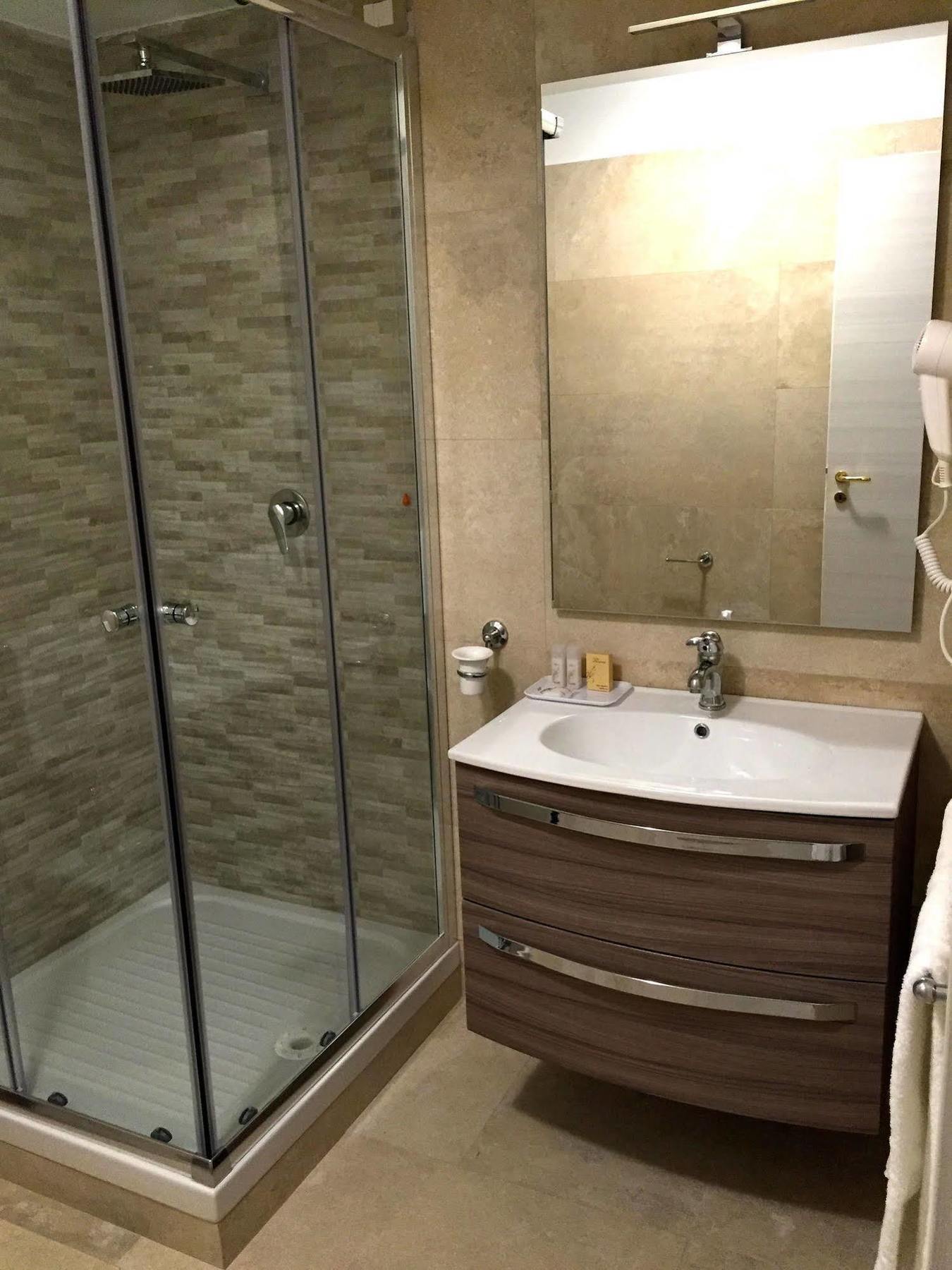 Hotel Riviera Palace بورتو إمبيدوكْلي المظهر الخارجي الصورة