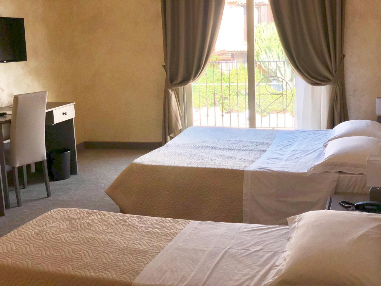 Hotel Riviera Palace بورتو إمبيدوكْلي الغرفة الصورة